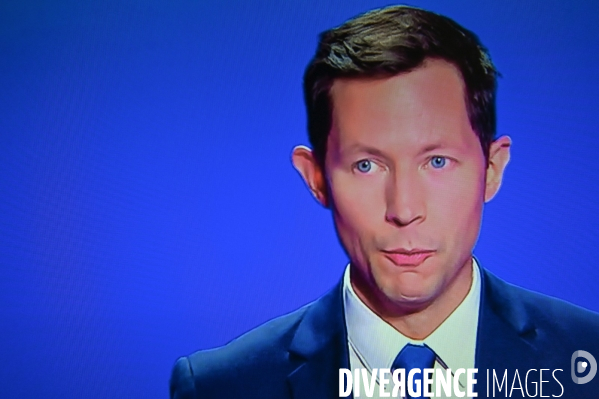 A l écran, L Emission politique. Elections européennes.