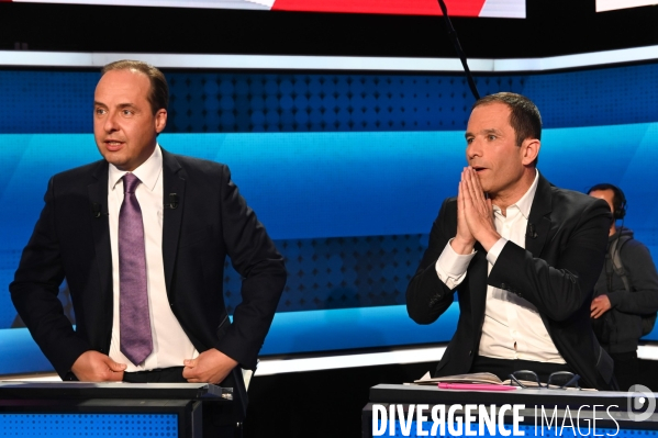 Sur le plateau de L Emission politique. Elections européennes.