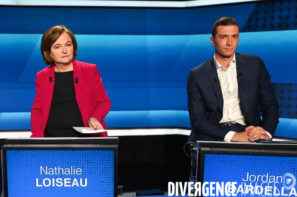 Sur le plateau de L Emission politique. Elections européennes.