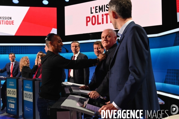 Sur le plateau de L Emission politique. Elections européennes.