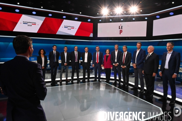 Sur le plateau de L Emission politique. Elections européennes.