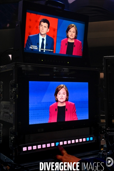 Sur le plateau de L Emission politique. Elections européennes.