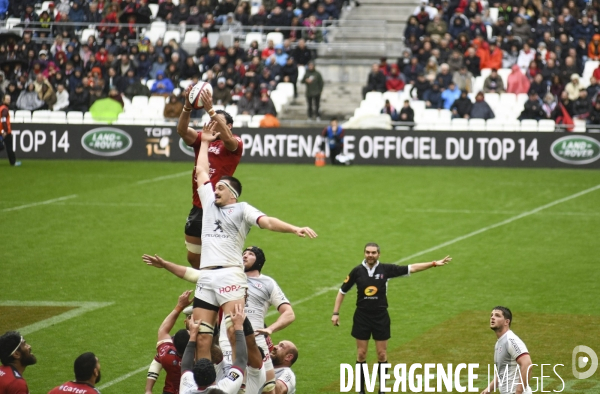 Vu des tribunes, Toulon - Toulouse de rugby au stade Vélodrome à Marseille