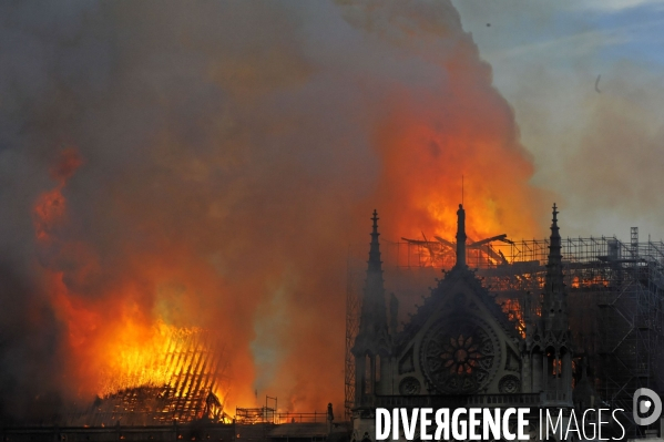 Incendie de la cathédrale Notre-Dame de Paris