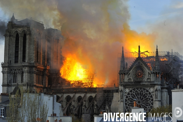 Incendie de la cathédrale Notre-Dame de Paris