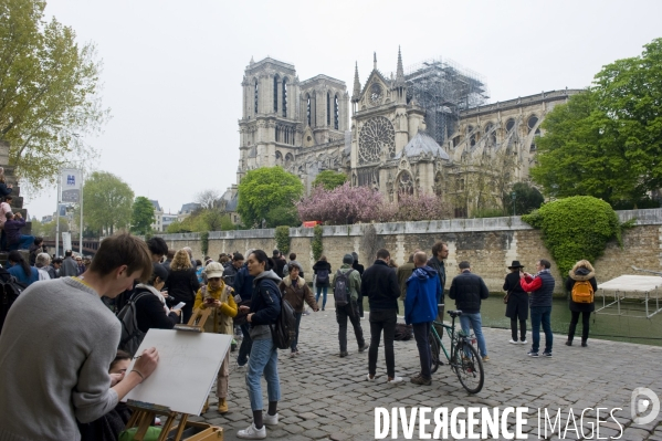 Incendie de la cathédrale Notre-Dame de Paris.Le jour d  aprés