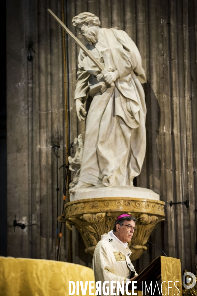 Messe chrismale à l église Saint-Sulpice en présence de Brigitte MACRON