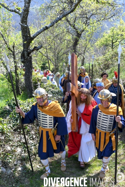 Chemin de croix à Burzet