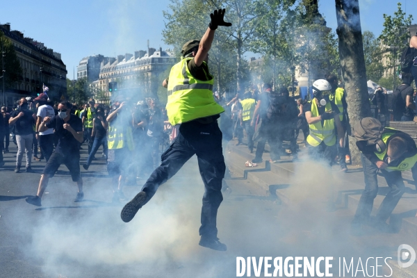 Manifestation Gilets Jaunes (Yellow vests) Paris, Act XXIII. Gilets JaunesÊprotest in Paris.