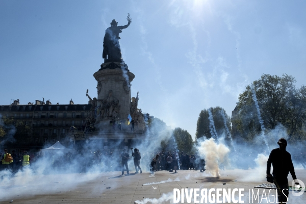 Manifestation Gilets Jaunes (Yellow vests) Paris, Act XXIII. Gilets Jaunes protest in Paris.
