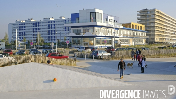 Et Calais devient une station balnéaire ! Amenagement du front de mer.Série 1