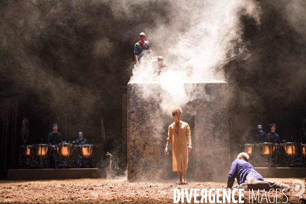 Electre Oreste - Euripide - Ivo van Hove - Comedie-Francaise-Salle Richelieu