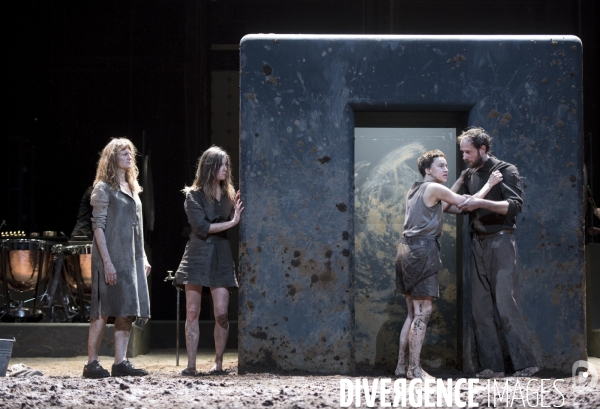 Electre Oreste - Euripide - Ivo van Hove - Comedie-Francaise-Salle Richelieu