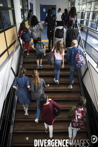 Illustration dans les écoles, collèges et lycées de Paris et d Île-de-France.