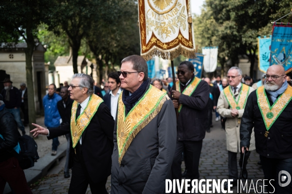 Rassemblement des franc-maçons au cimetière du Père Lachaise