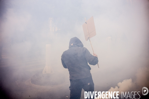 Manifestation des gilets jaunes a l occasion du defile du 1er mai, a paris.