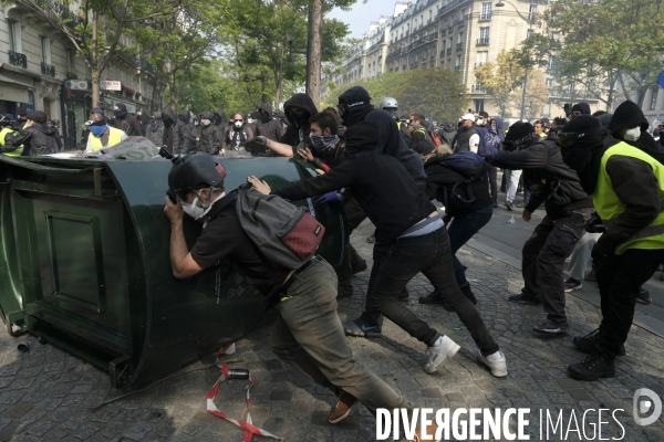 Premier Mai 2019 Black Bloc Paris.