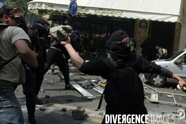 Premier Mai 2019 Black Bloc Paris.