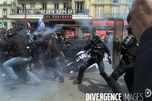 Premier Mai 2019 Black Bloc Paris.