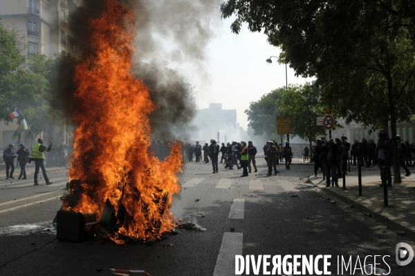 Premier Mai 2019 Black Bloc Paris.