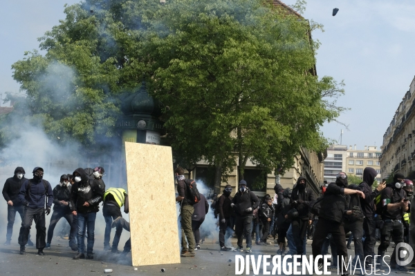 Premier Mai 2019 Black Bloc Paris.