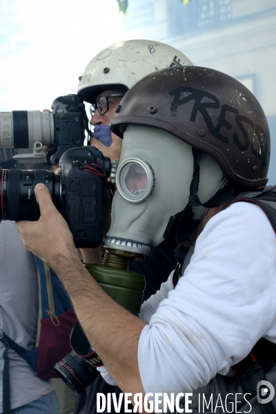 La Couverture Médiatique des Gilets jaunes à Paris. TheÊMedia CoverageÊof theÊYellow Vests Revolt in Paris.
