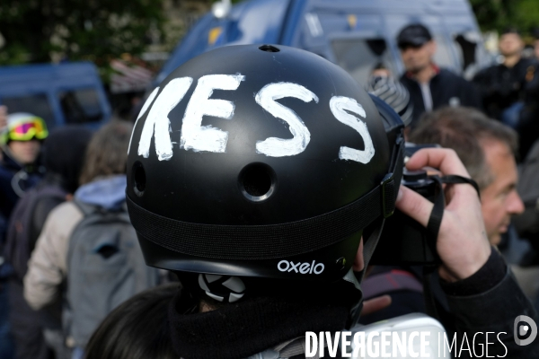 La Couverture Médiatique des Gilets jaunes à Paris. The Media Coverage of the Yellow Vests Revolt in Paris.