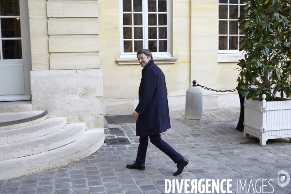 Matignon, Edouard Philippe et partenaires sociaux pour mesures Macron, suite gilets jaunes