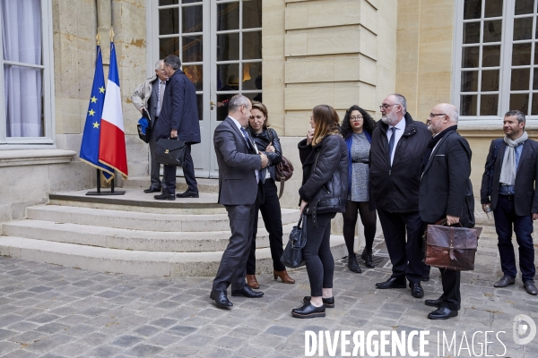 Matignon, Edouard Philippe et partenaires sociaux pour mesures Macron, suite gilets jaunes