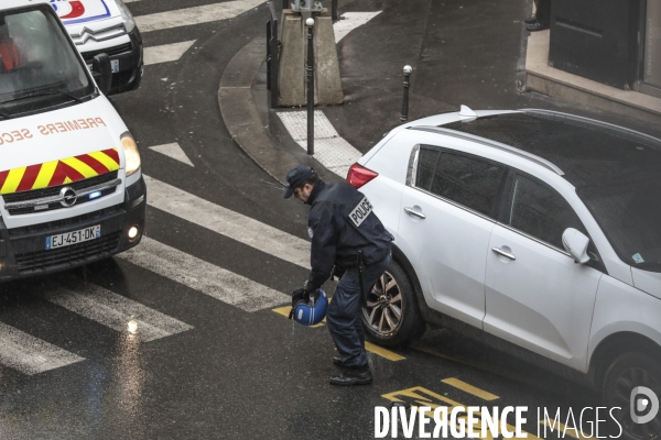 Accident de scooter , rue de vaugirard paris