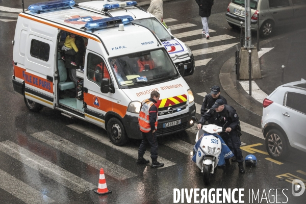 Accident de scooter , rue de vaugirard paris