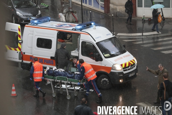 Accident de scooter , rue de vaugirard paris