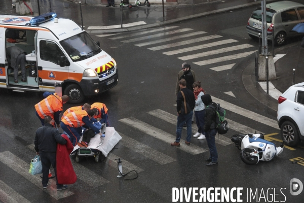 Accident de scooter , rue de vaugirard paris