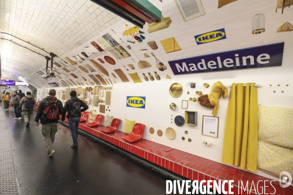 Ikea investit le metro parisien  a madeleine