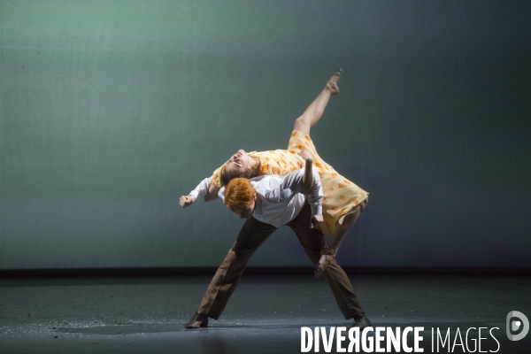 IOLANTA - CASSE-NOISETTE troisième partie CASSE-NOISETTE - Pas de deux et variations - Sidi Larbi Cherkaoui