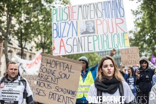 Manifestation à Paris pour la fonction publique