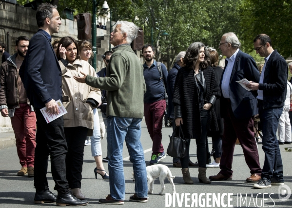 Anne Hidalgo et Raphaël Glucksmann à la rencontre des Parisiens.