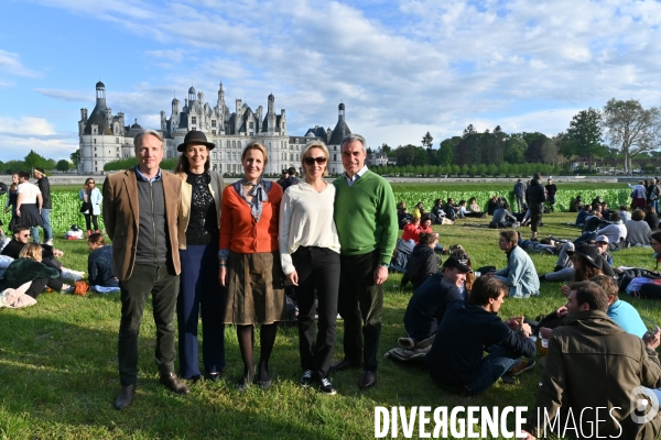 La princesse Philomena de Tornos y Steinhart, l  épouse du prince Jean d Orléans, Comte de Paris, auFestival électro de Chambord