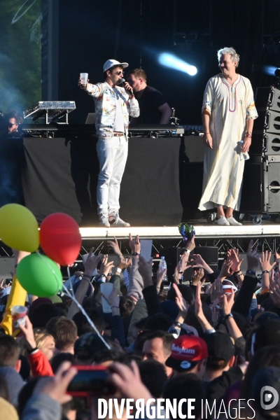 Festival électro de Chambord en partenariat avec Cercle, producteur de concerts dans des lieux prestigieux. 20.000 personnes réunies pendant 12 heures de concert face au château.