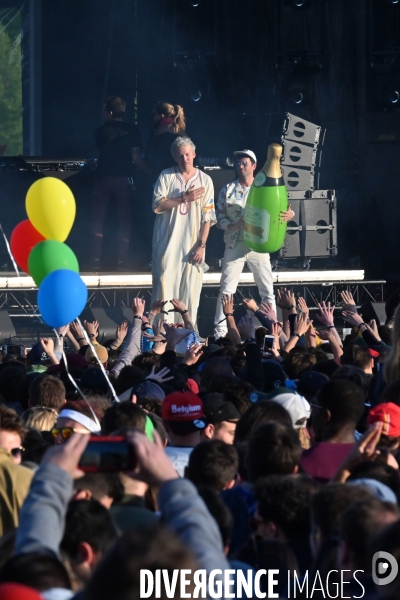 Festival électro de Chambord en partenariat avec Cercle, producteur de concerts dans des lieux prestigieux. 20.000 personnes réunies pendant 12 heures de concert face au château.