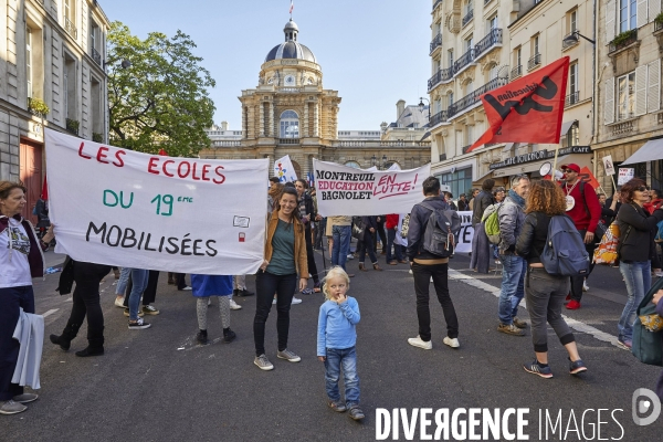 Manifestation contre la reforme Blanquer devant le senat