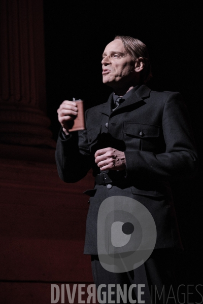 La Tragédie de Carmen / Florent Siaud