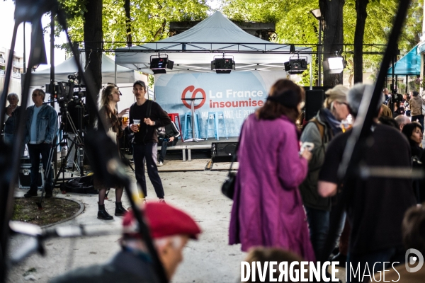 La France Insoumise fait la fête à Jean-Claude Juncker