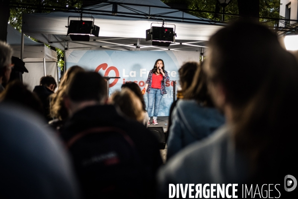 La France Insoumise fait la fête à Jean-Claude Juncker