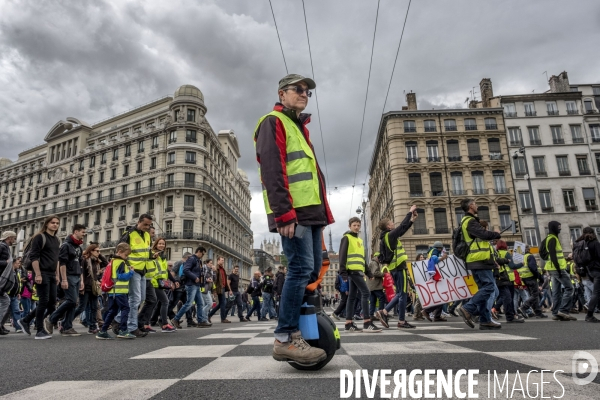 Gilets Jaunes : Acte XXVI