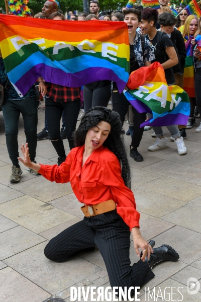 Première Journée des fiertés à Valence