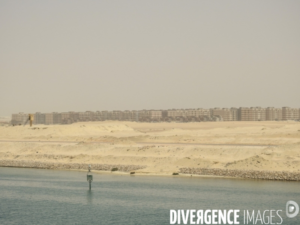 Nouveau canal de suez, egypte