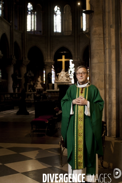 Monseigneur Patrick Chauvet- recteur de Notre-Dame de Paris - Exclusif