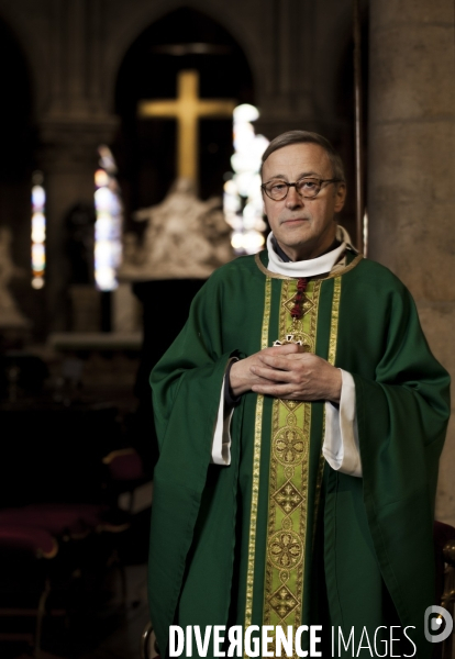 Monseigneur Patrick Chauvet- recteur de Notre-Dame de Paris - Exclusif