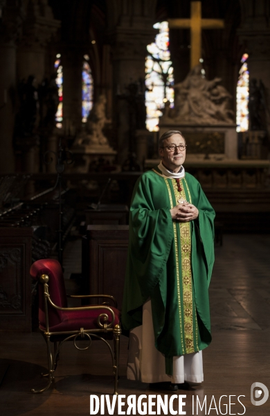 Monseigneur Patrick Chauvet- recteur de Notre-Dame de Paris - Exclusif